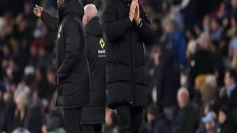 NBA激情对决：公牛与热火5连胜巅峰对决，总分预测大揭秘！